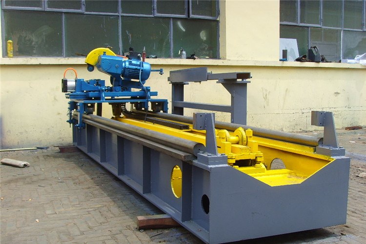 flying-saw-ERW-pipe-mill.jpg